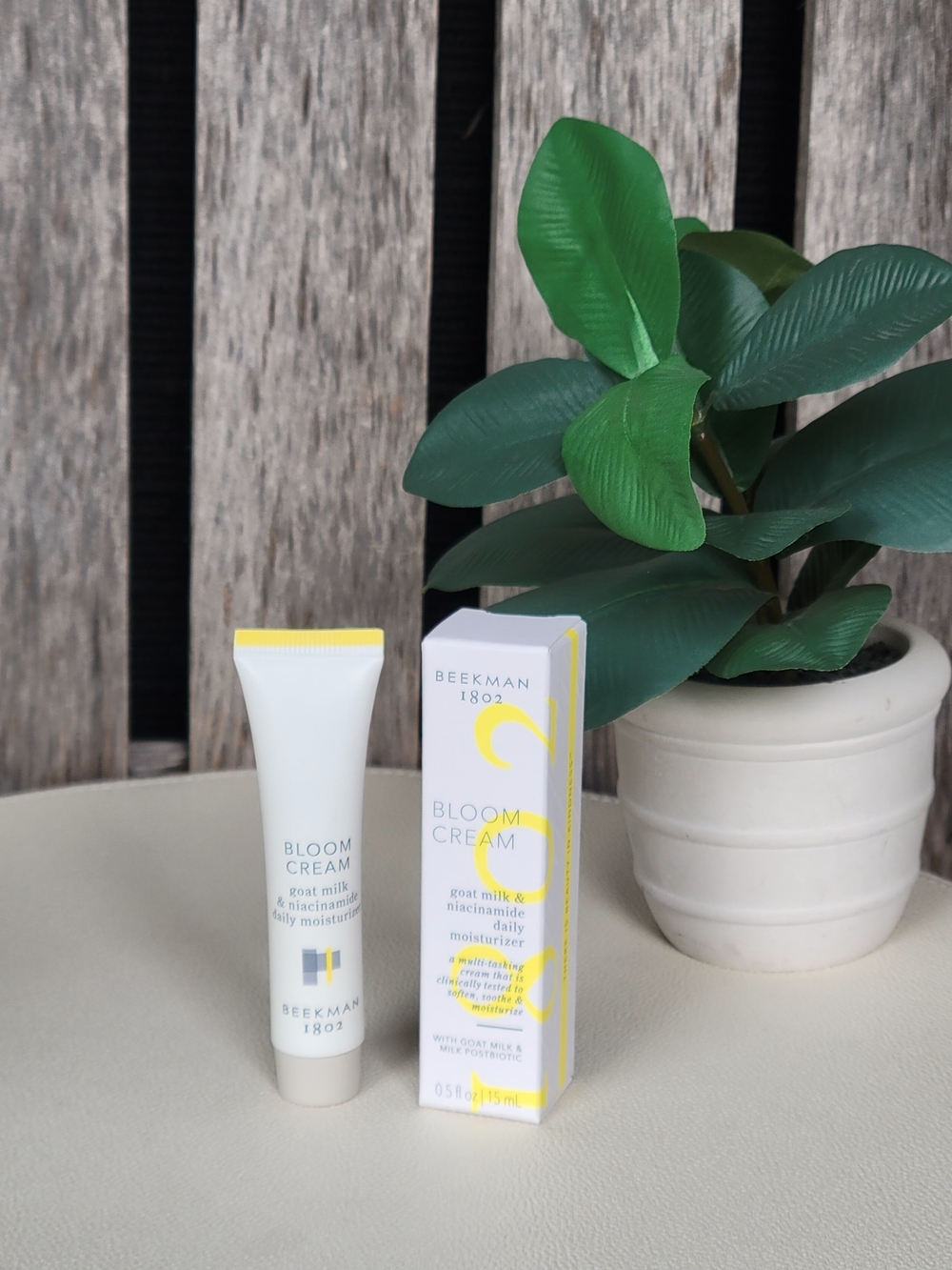 Beekman 1802 Bloom Cream Daily Moisturizer - - Picture 3 of 3